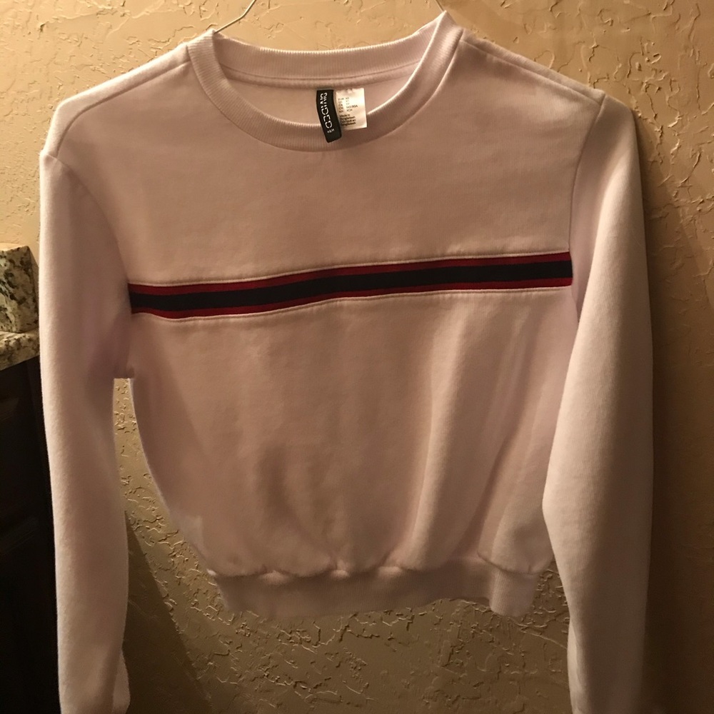 white H&M sweater